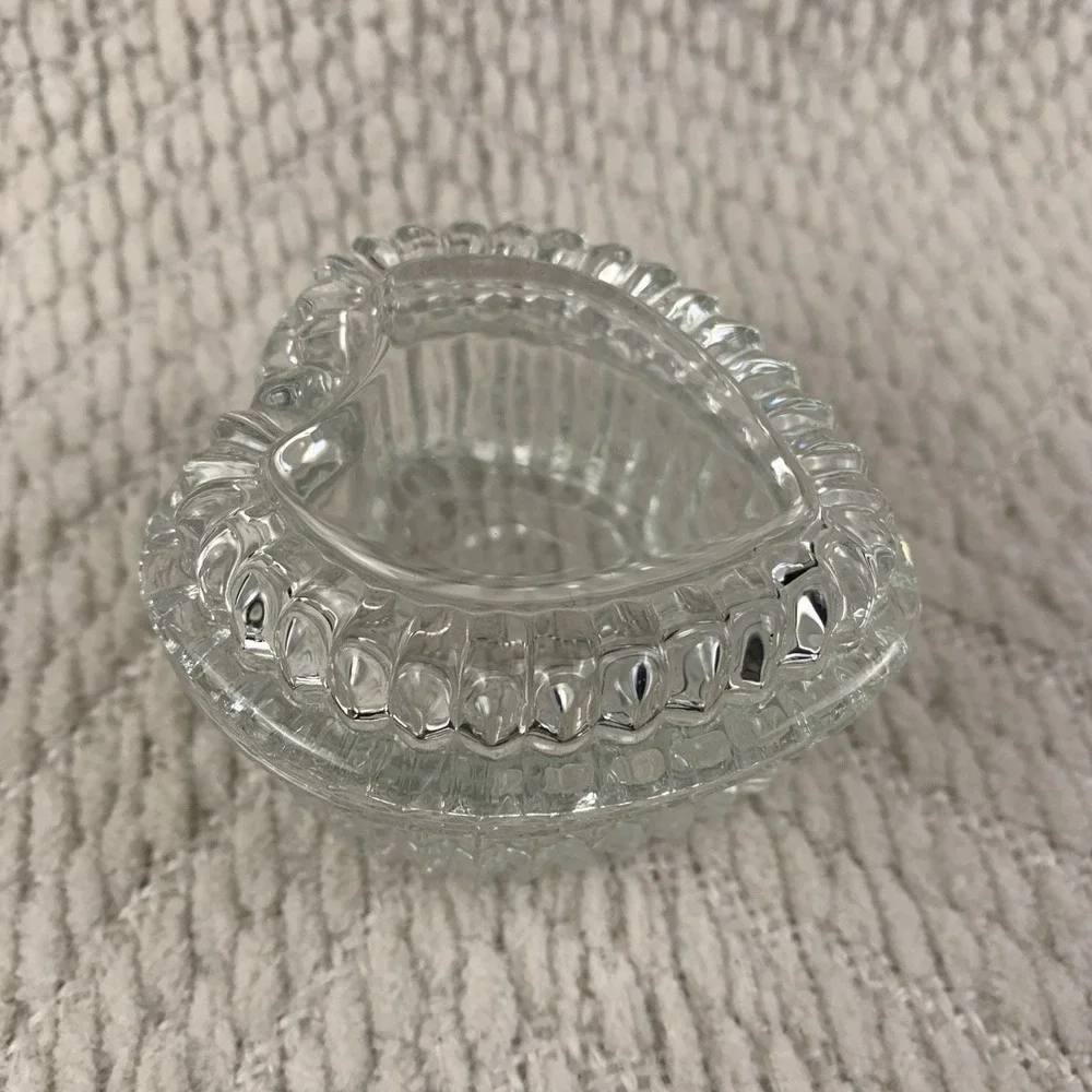 Vintage-Homco Valentine Crystal Heart Shaped Trinket-Jewelry-Ring Box Beautiful!